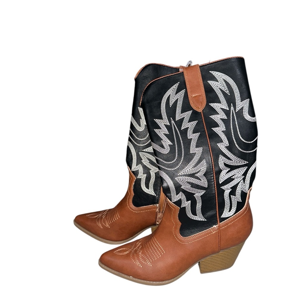NEW Indigo Rd Brown and Black Western Embroidered Pointed Toe Boots - Picture 3 of 5